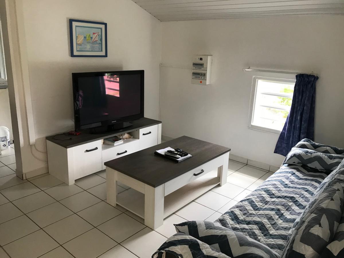 Les Creolines Aparthotel Сен-Лу Екстериор снимка
